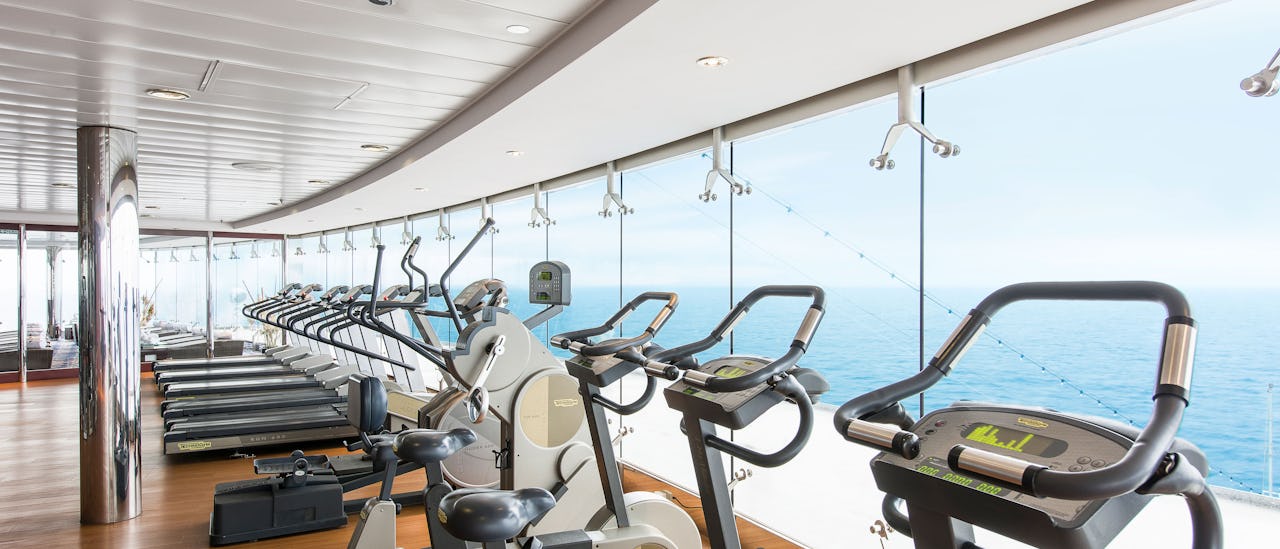 Ejercicio con vista al mar