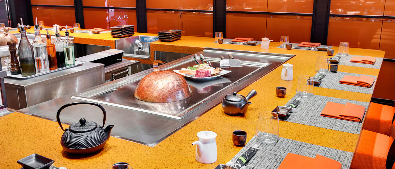 El restaurante de sushi y teppanyaki Kaito