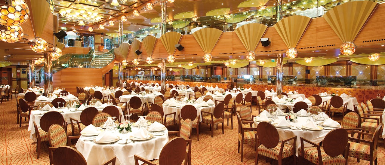 El comedor principal y el restaurante buffet son gratuitos.