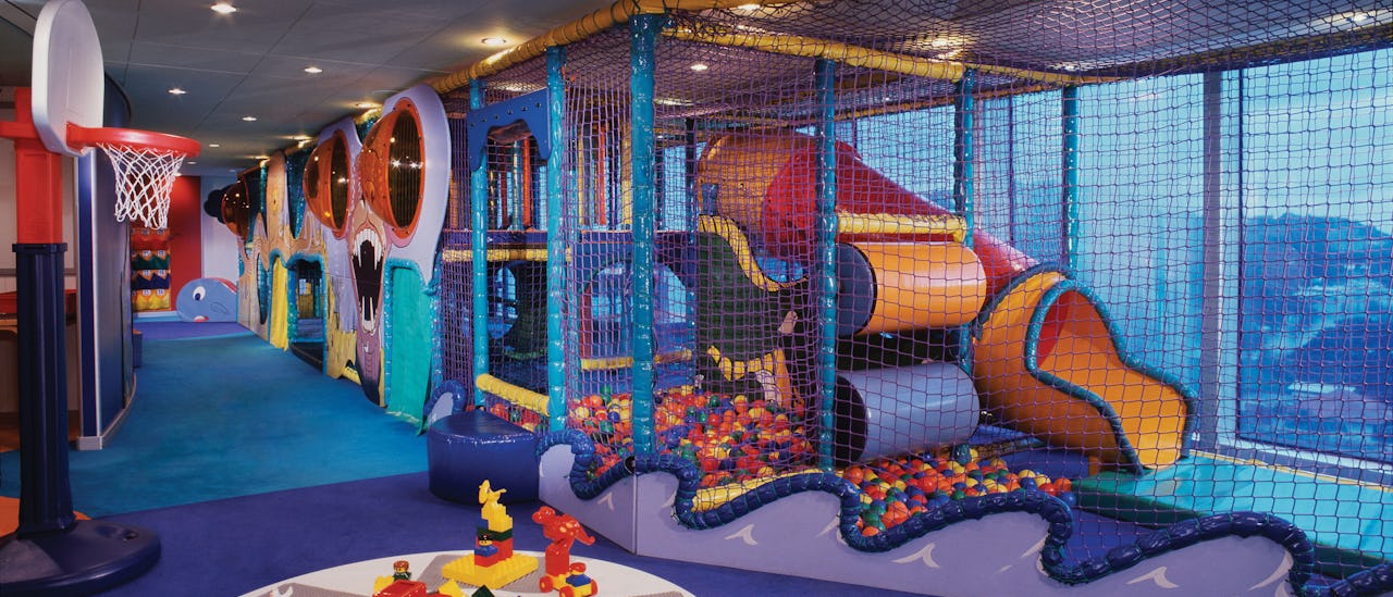 Se incluyen clubes infantiles y juveniles.