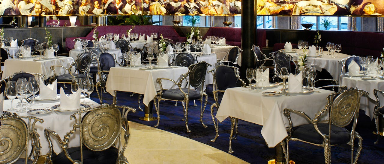 Restaurante de especialidades Pinnacle Grill