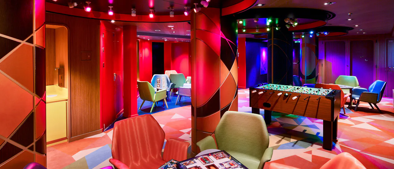 Sala para niños y adolescentes en Club HAL