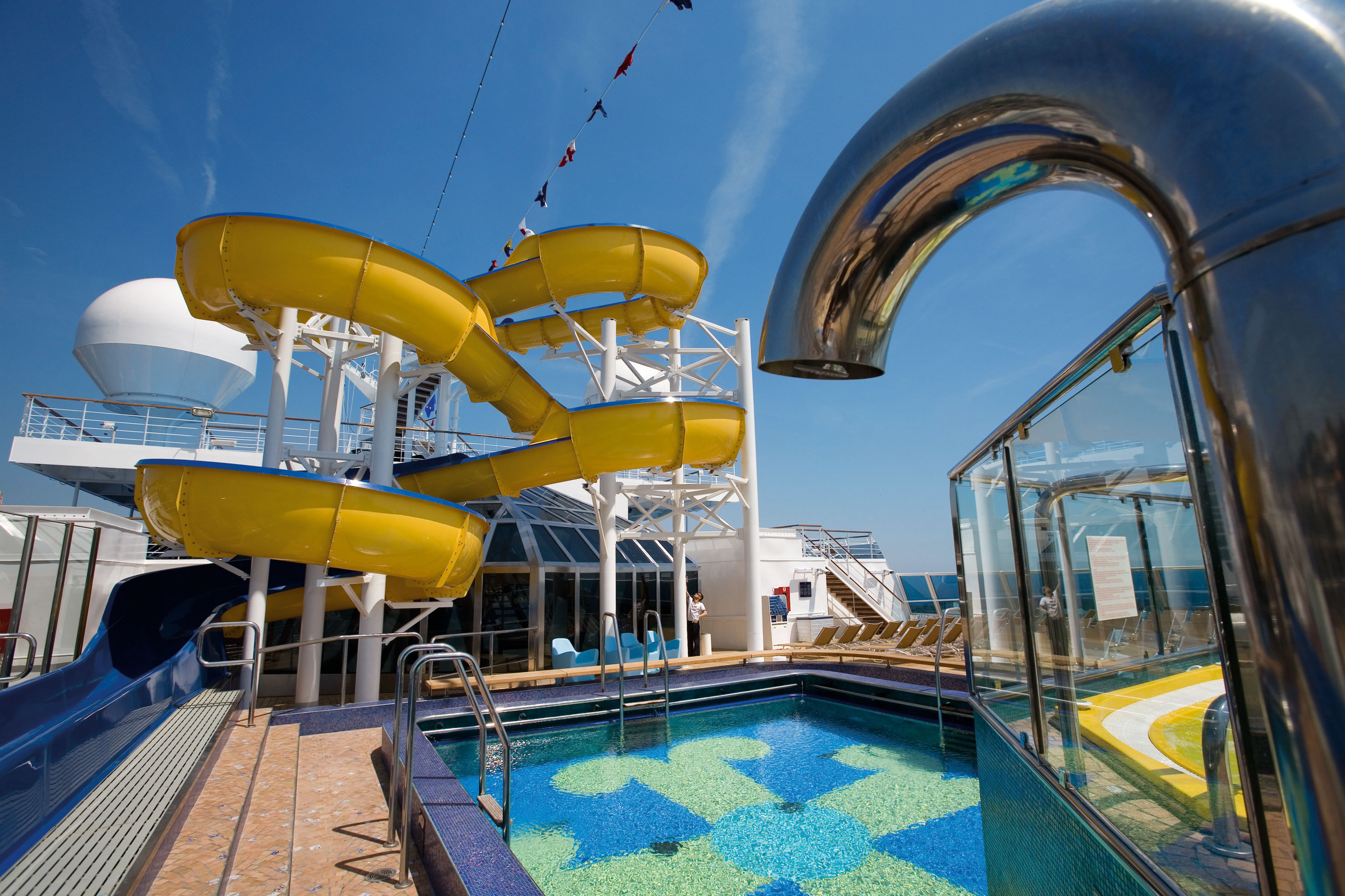 Costa Serena, Sudamérica