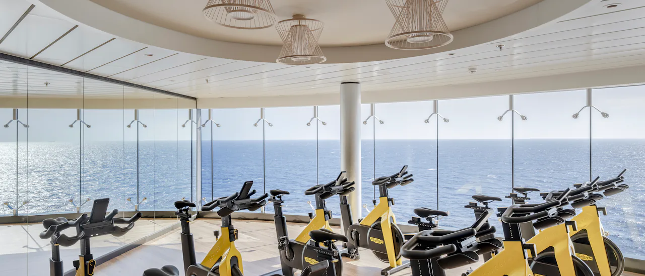 Haz ejercicio con vistas al mar