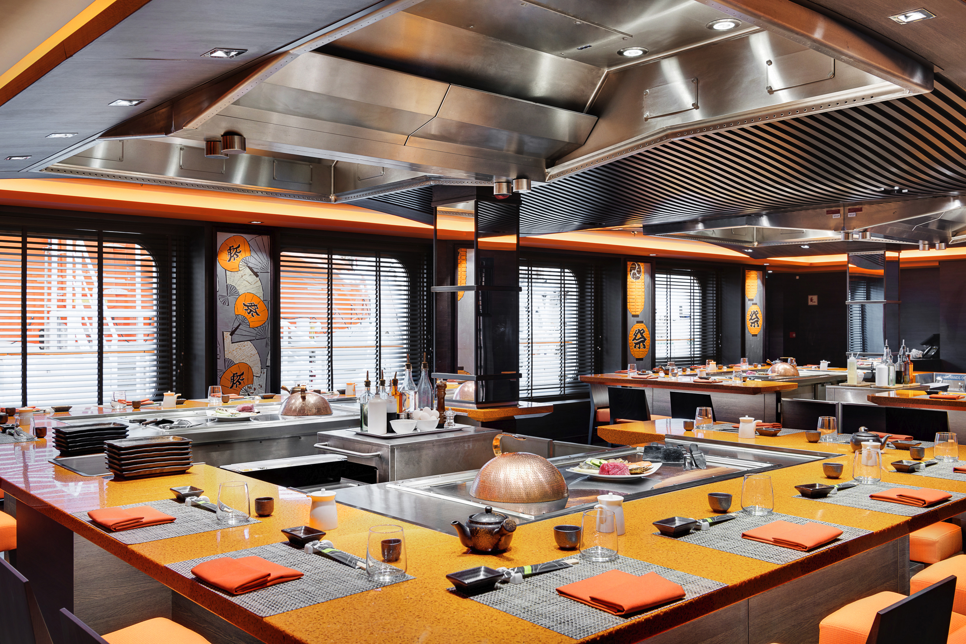 El restaurante de sushi y teppanyaki Kaito