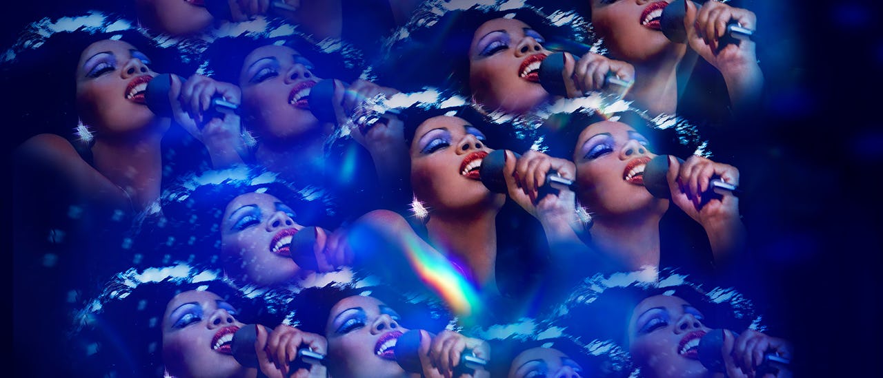 Baila el ritmo de los días de discoteca en Summer: The Donna Summer Musical
