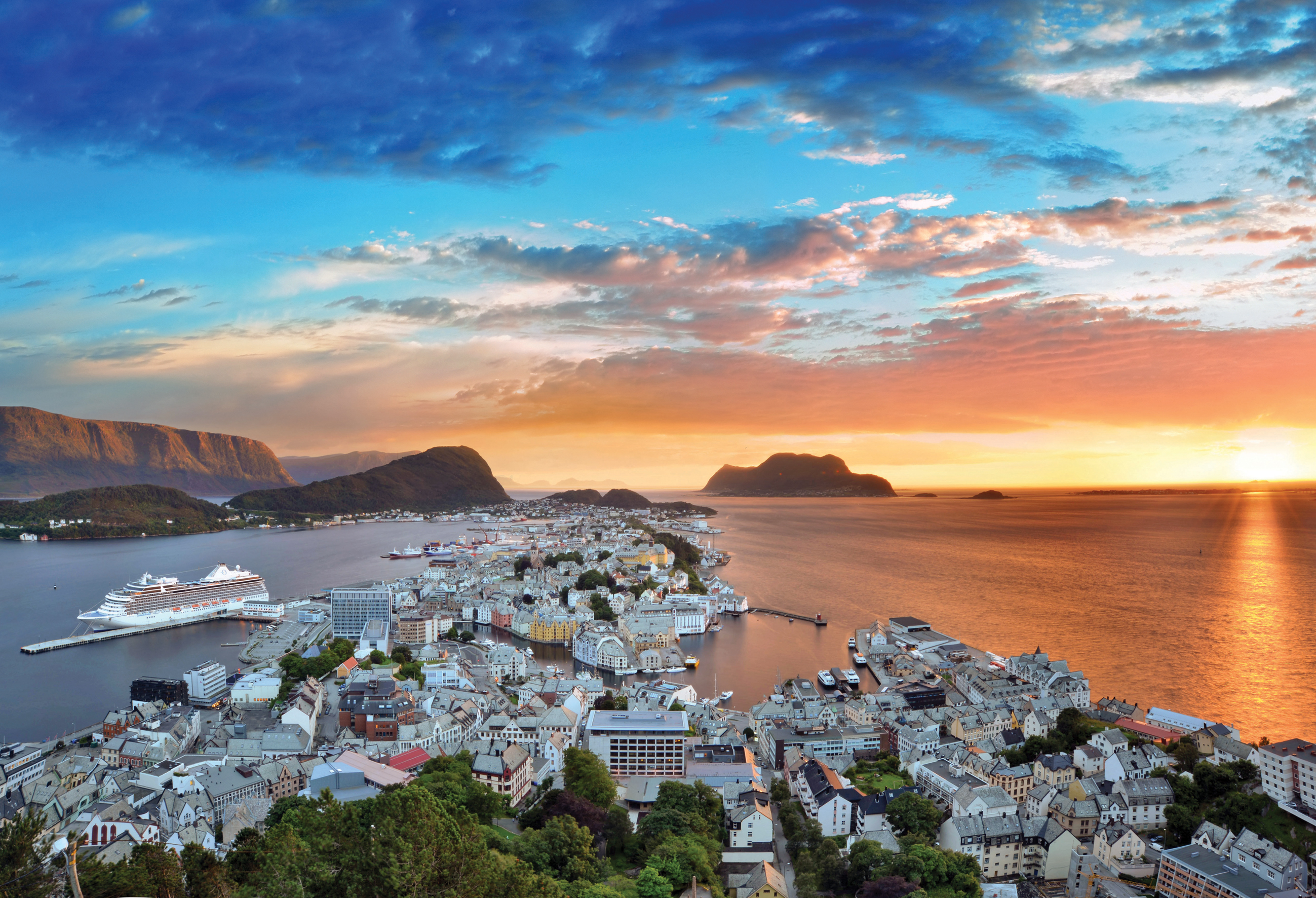 Oferta de Cruceros por Noruega, Alesund