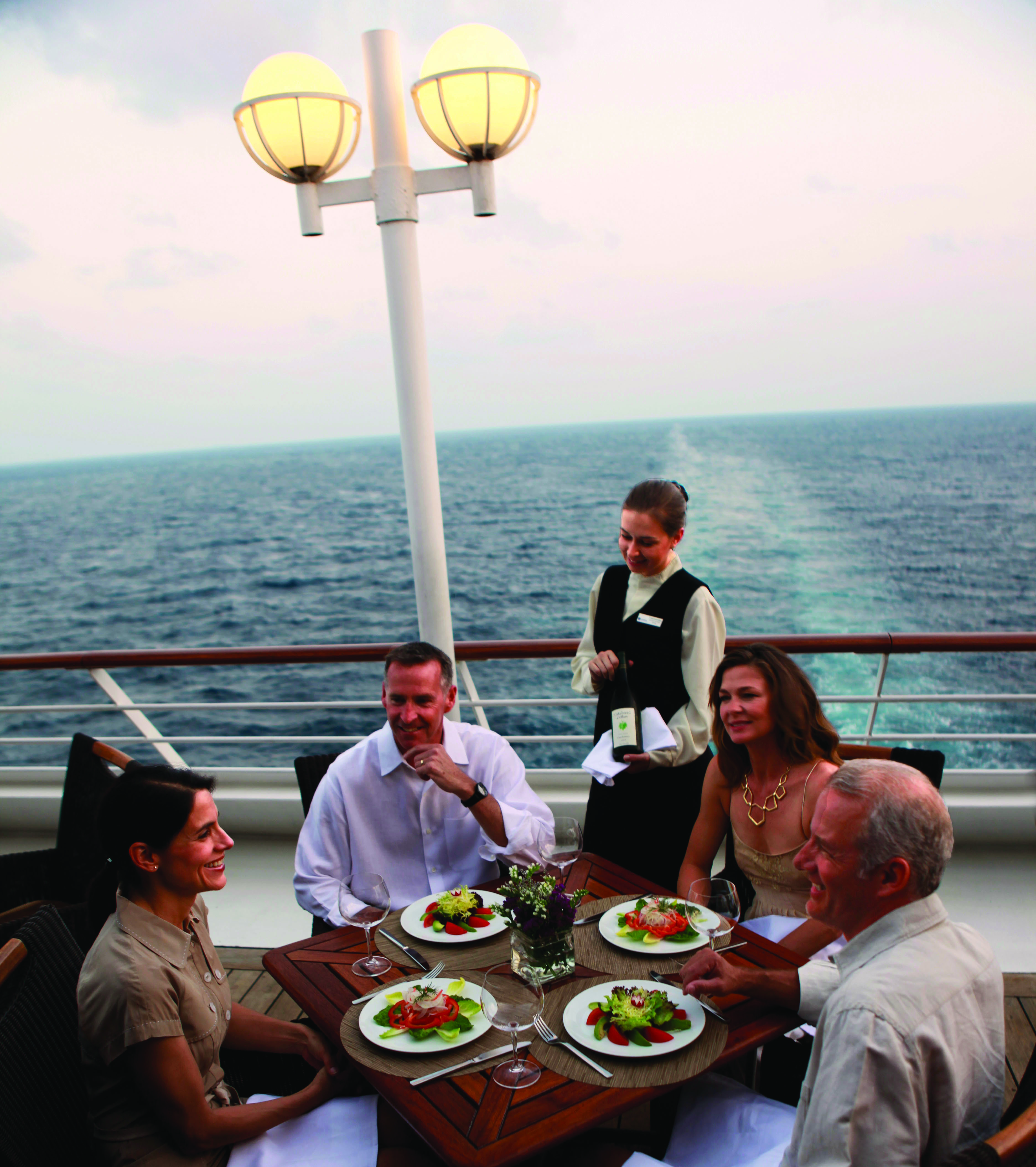 Restaurantes y gastronomía a bordo de Azamara